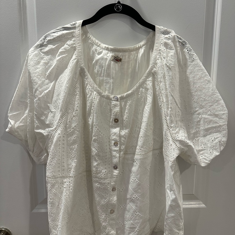 Faherty Cream Button Down Puff Sleeve Blouse